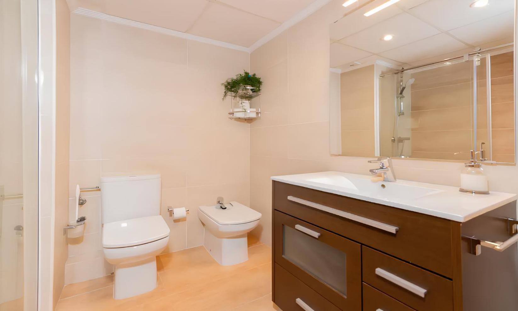 Luxotica Gardens Valencia Apartment Ngoại thất bức ảnh