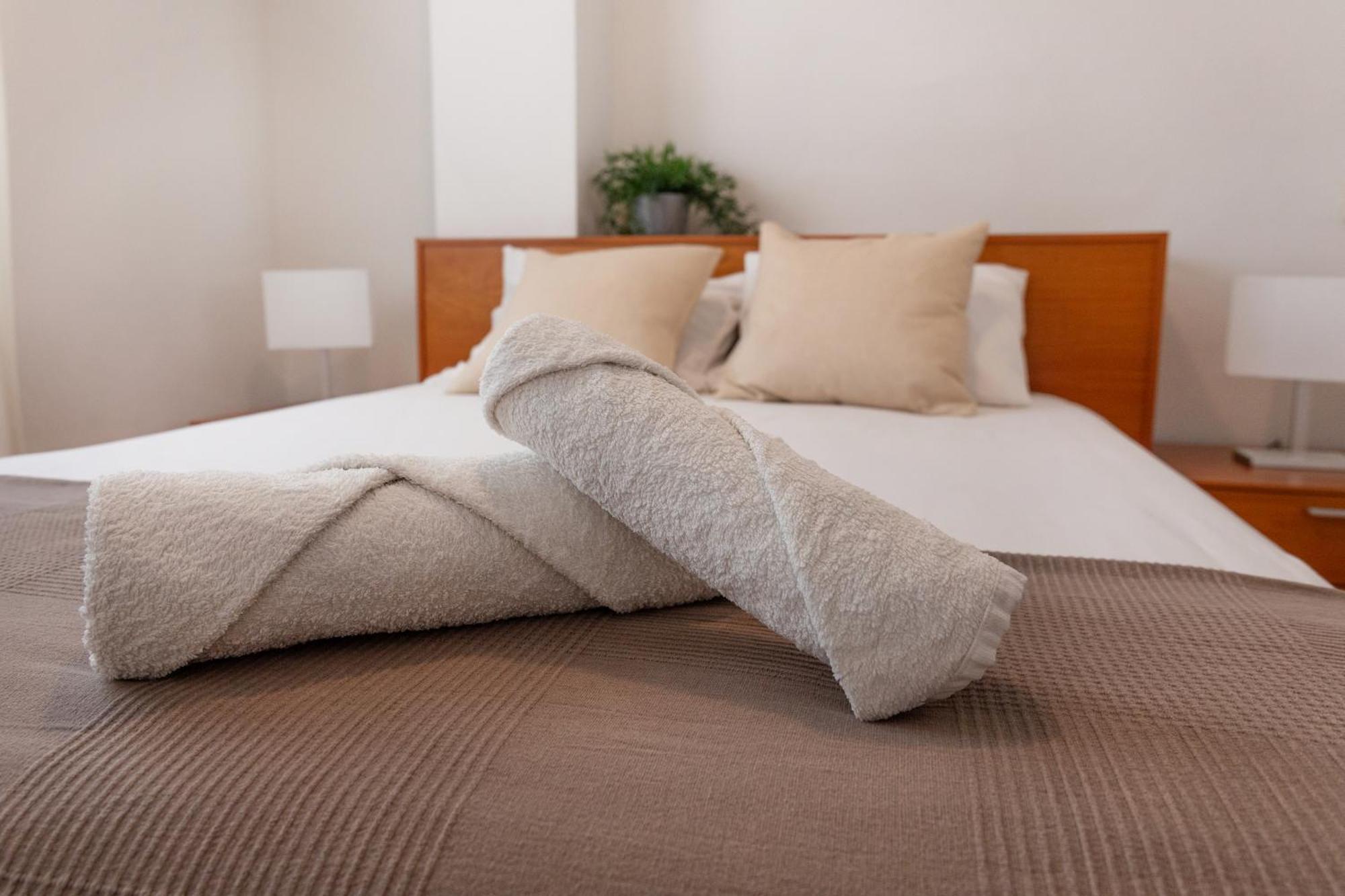 Luxotica Gardens Valencia Apartment Ngoại thất bức ảnh