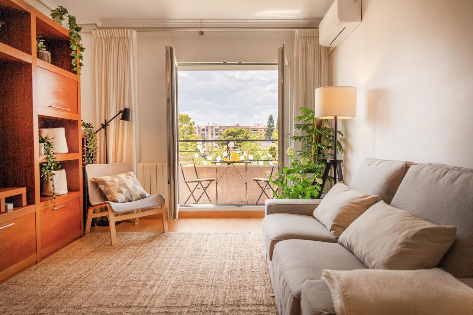Luxotica Gardens Valencia Apartment Ngoại thất bức ảnh